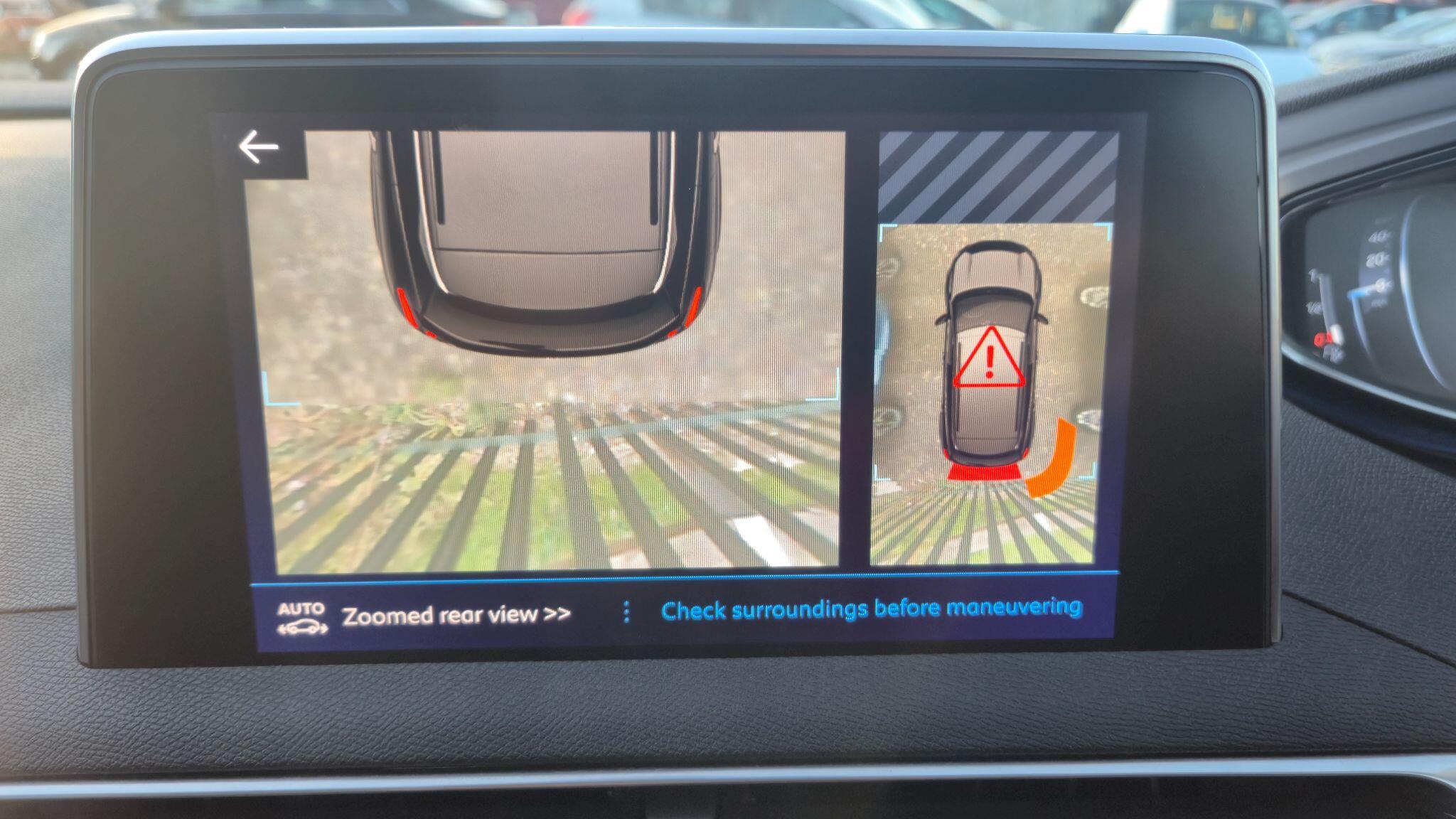 Peugeot 3008 view 17