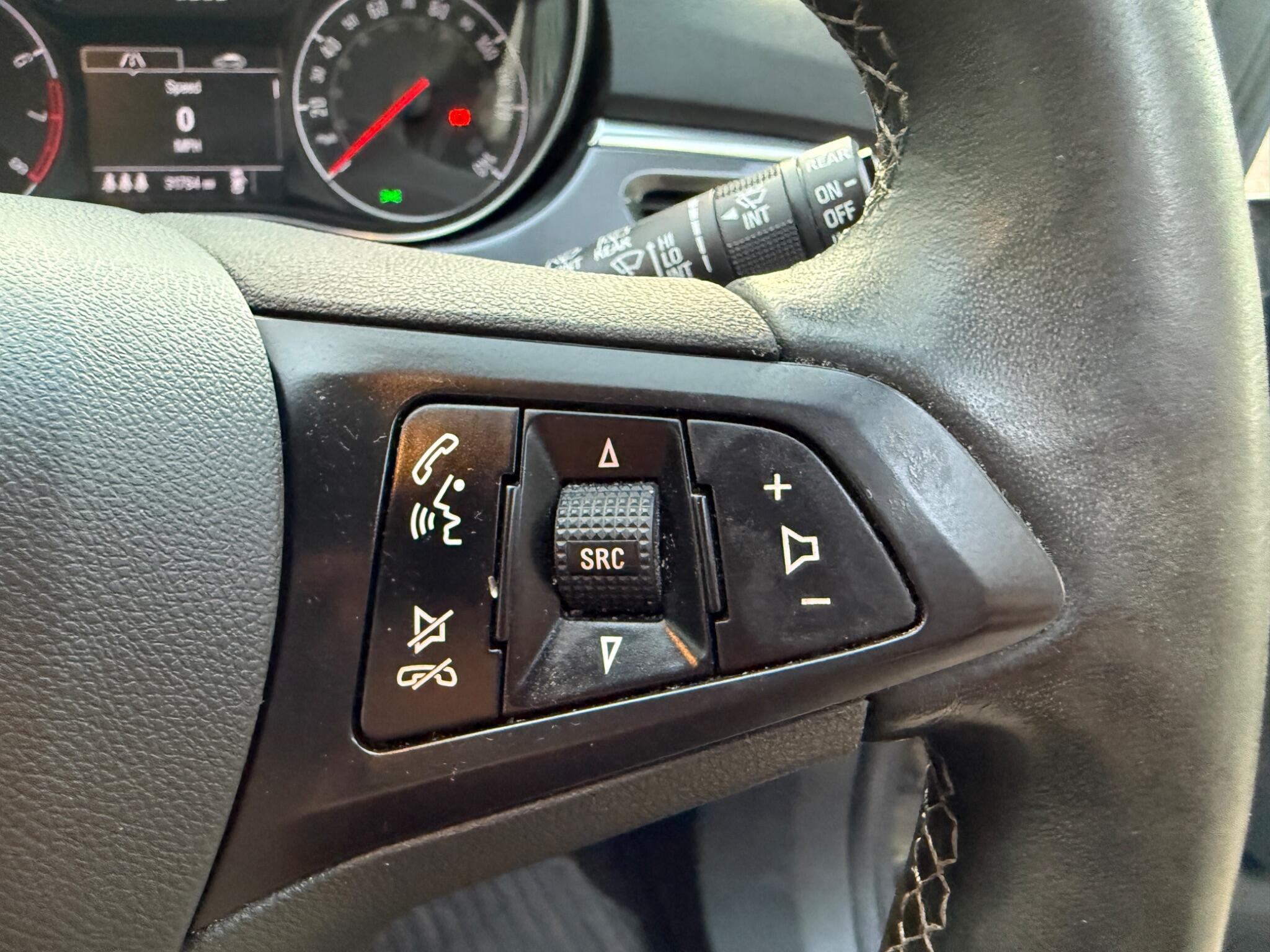 2016 Vauxhall Corsa image 24