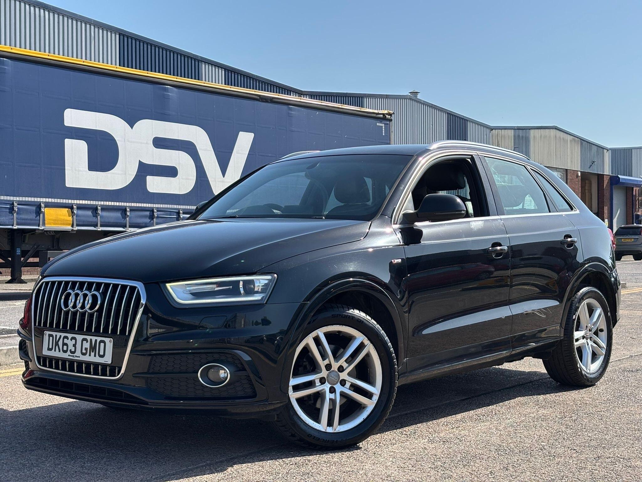 Audi Q3 view 7