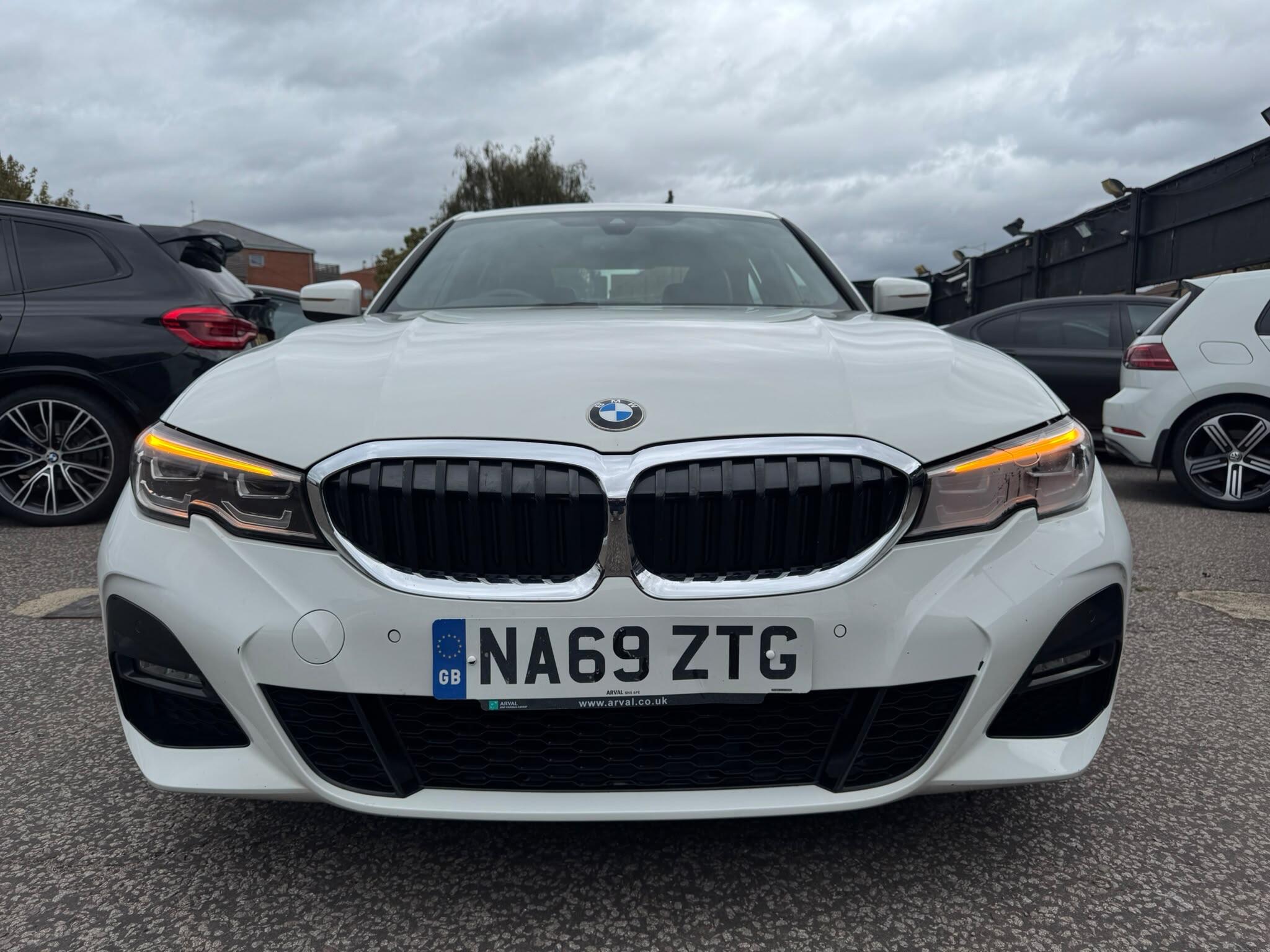 BMW 3 Series view 12