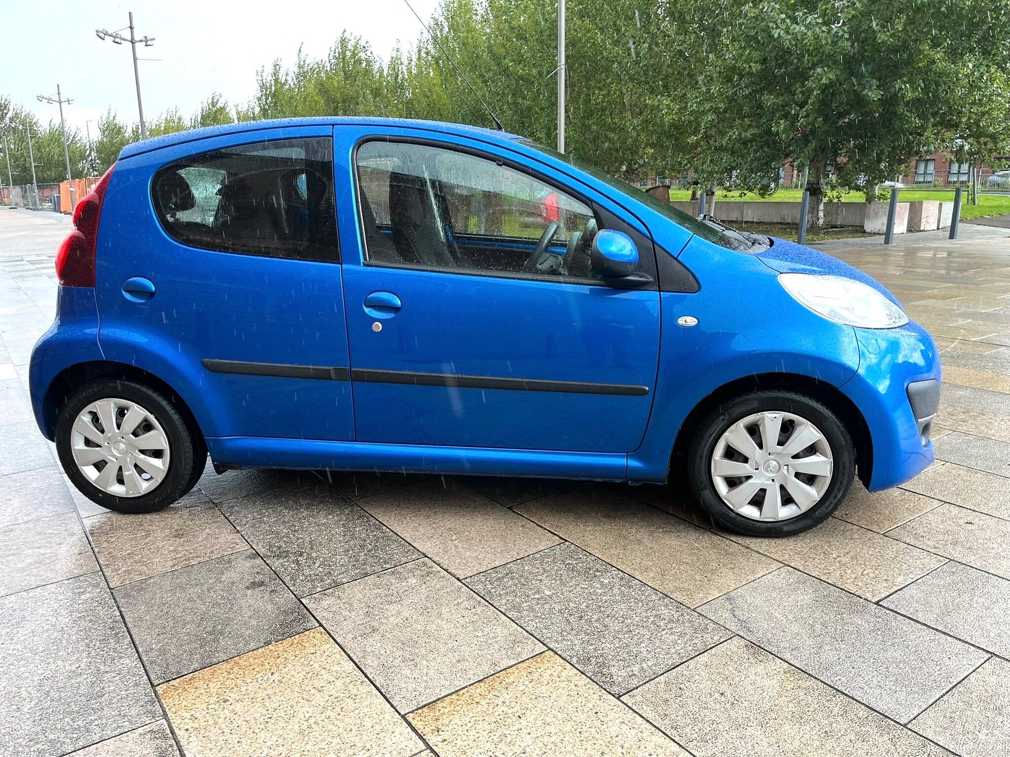 Peugeot 107 view 16