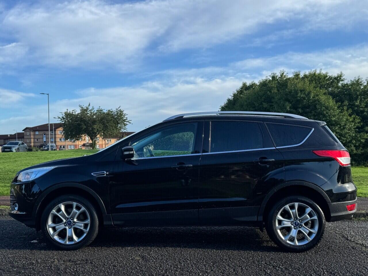 Ford Kuga view 2