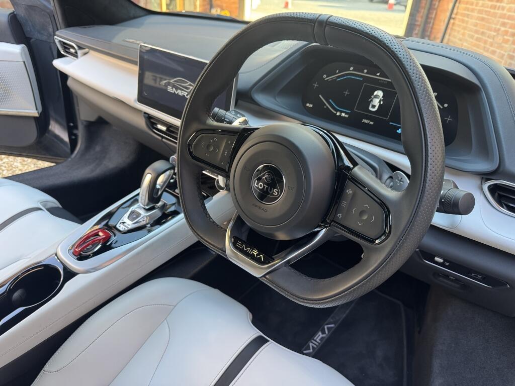 Lotus Emira view 11