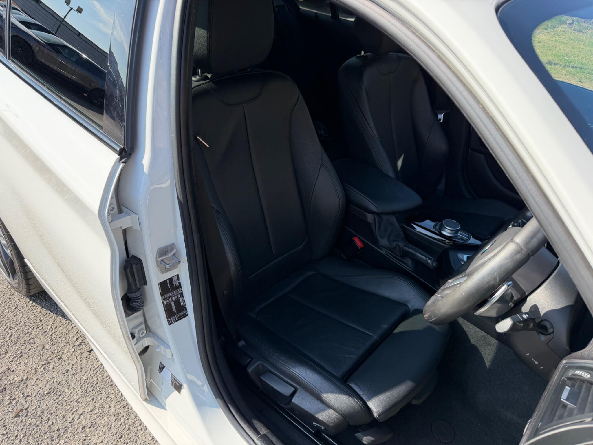 BMW 1 Series view 17