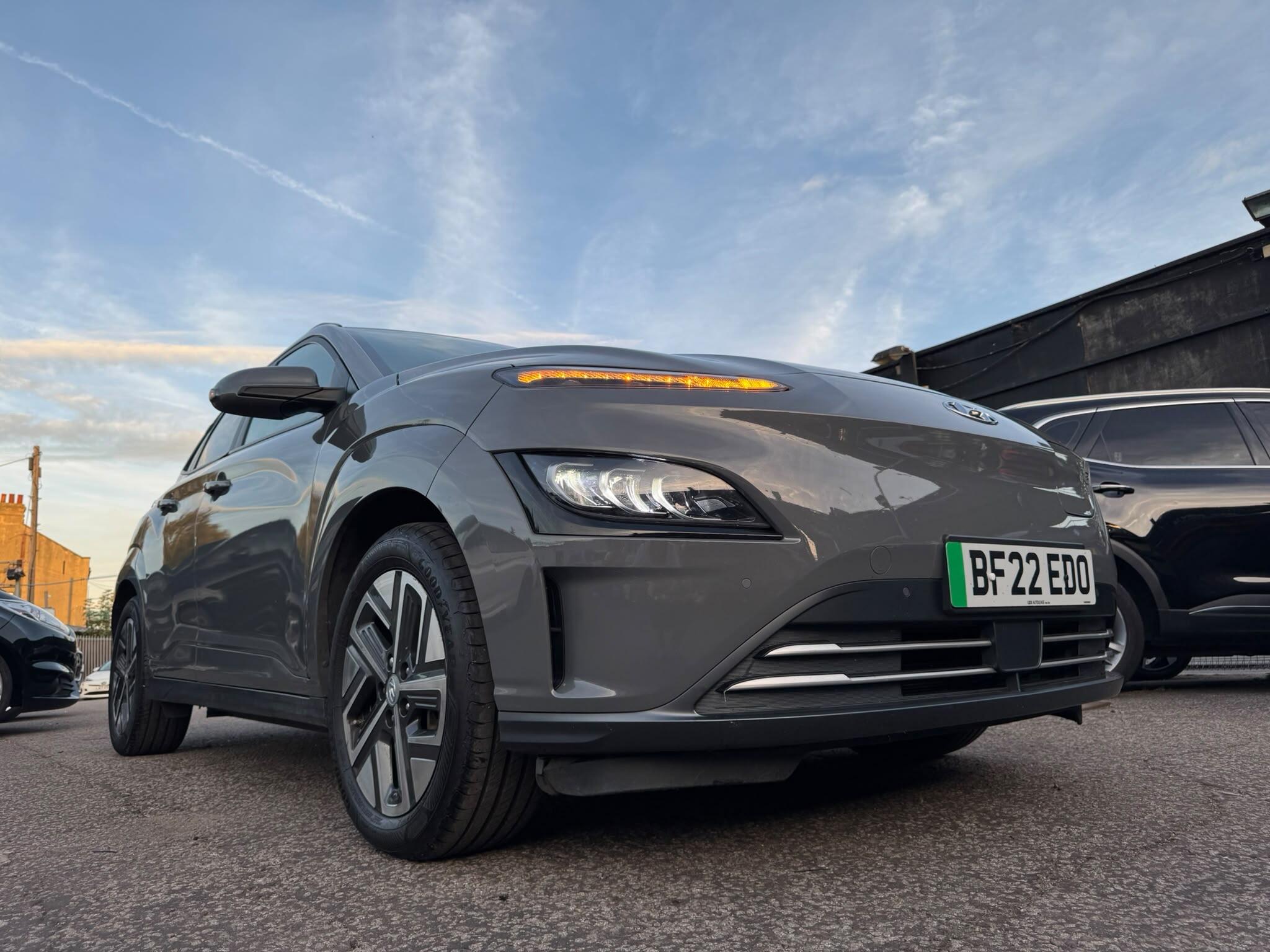 Hyundai Kona view 24