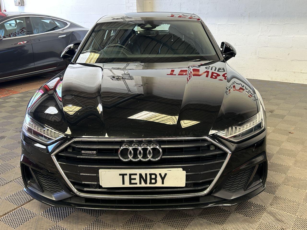 Audi A7 view 3