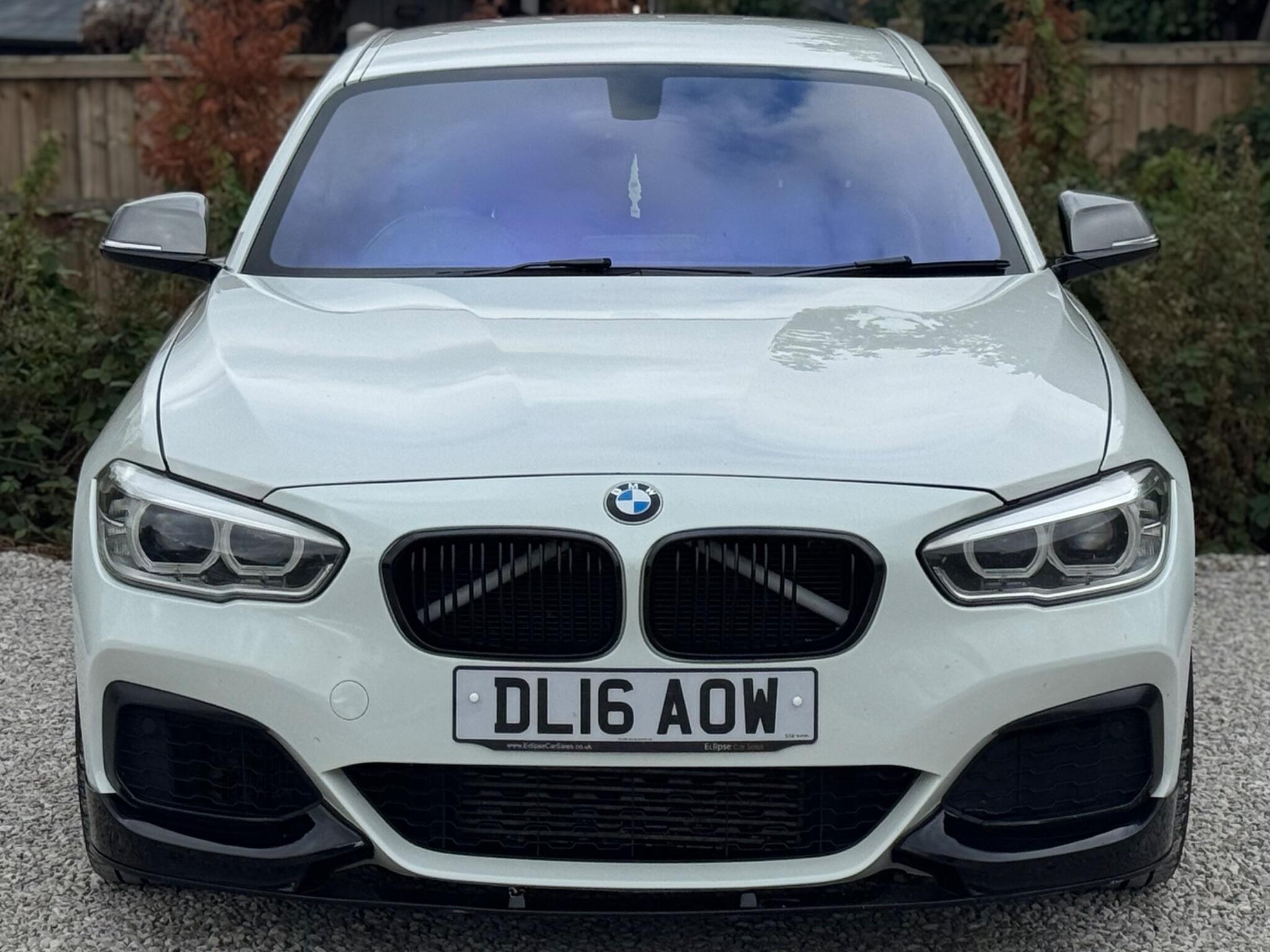 BMW 1 Series view 5