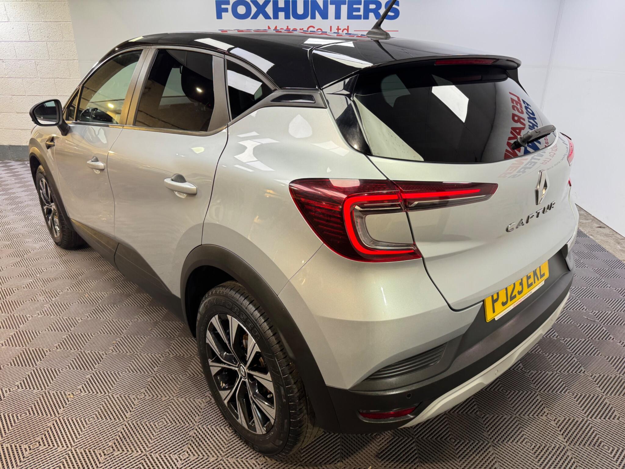 Renault Captur view 21