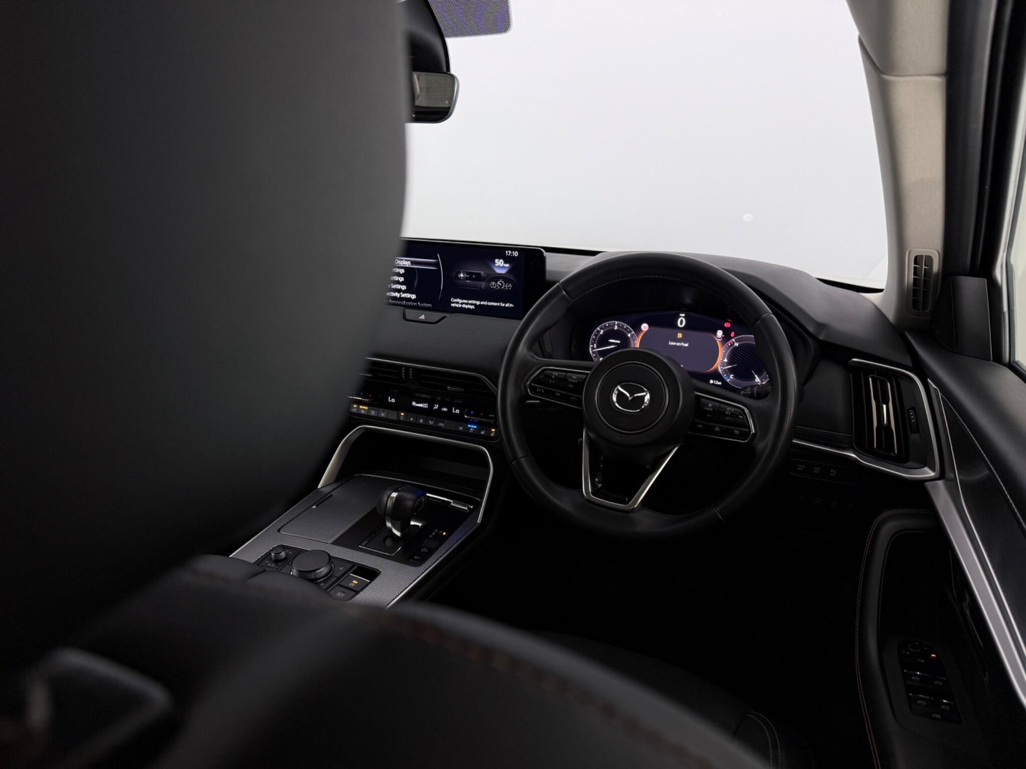 Mazda CX-60 view 13
