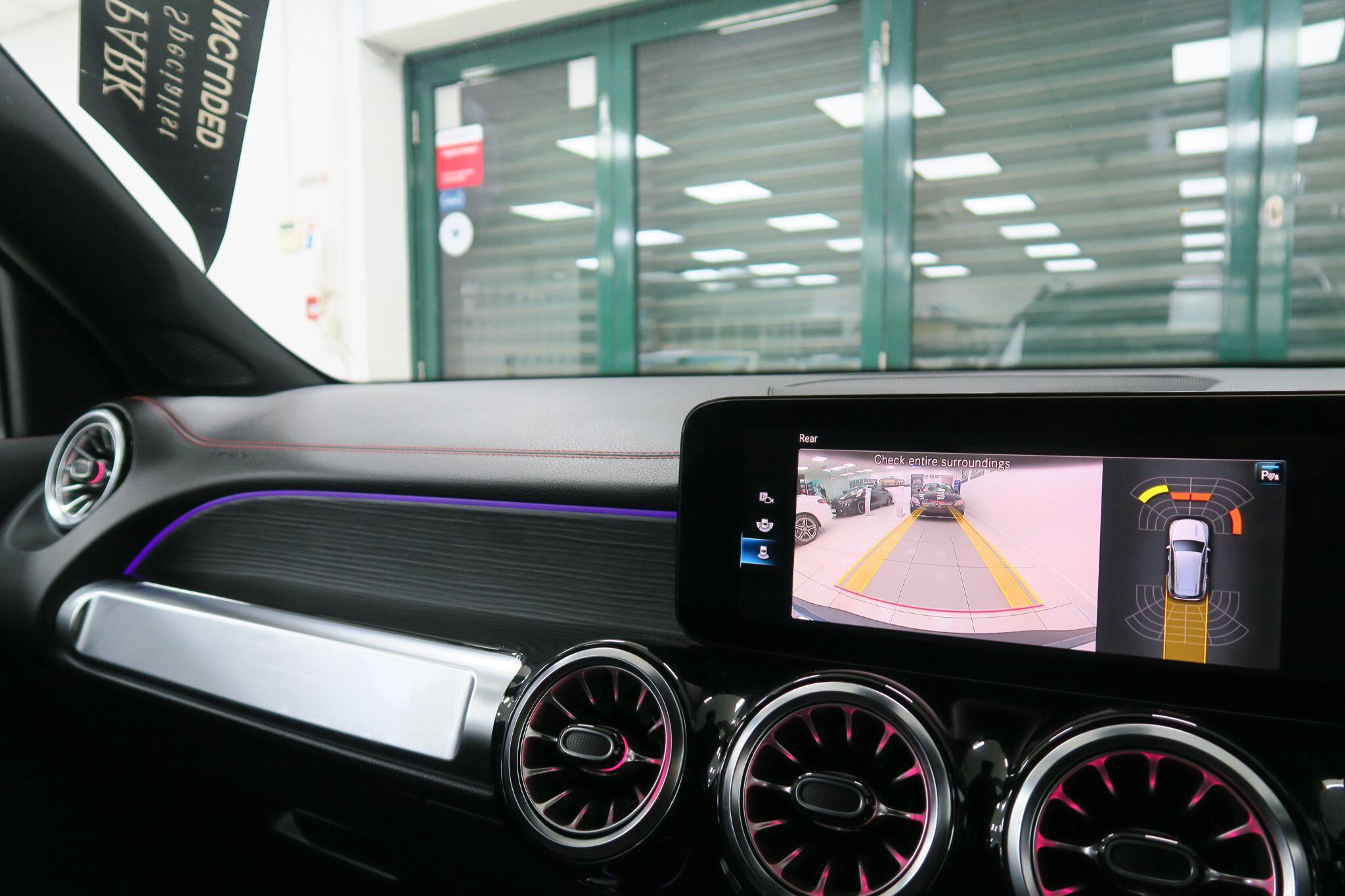 Mercedes-Benz EQB view 17