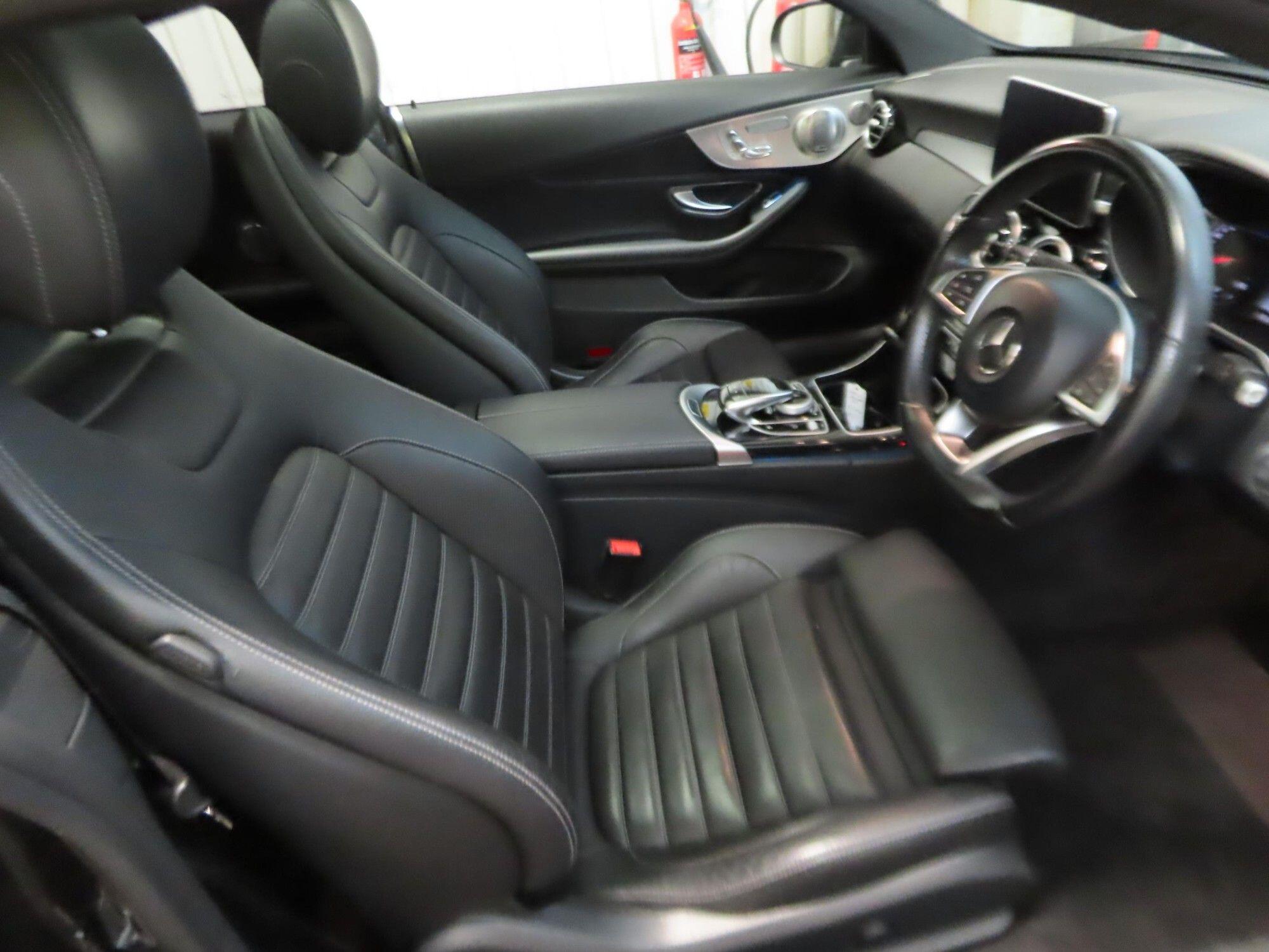 Mercedes-Benz C-Class view 5
