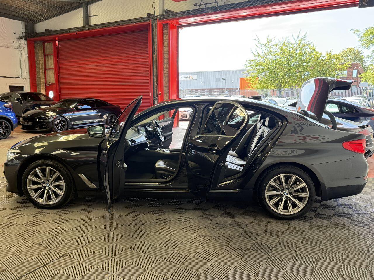 BMW 5 Series view 11