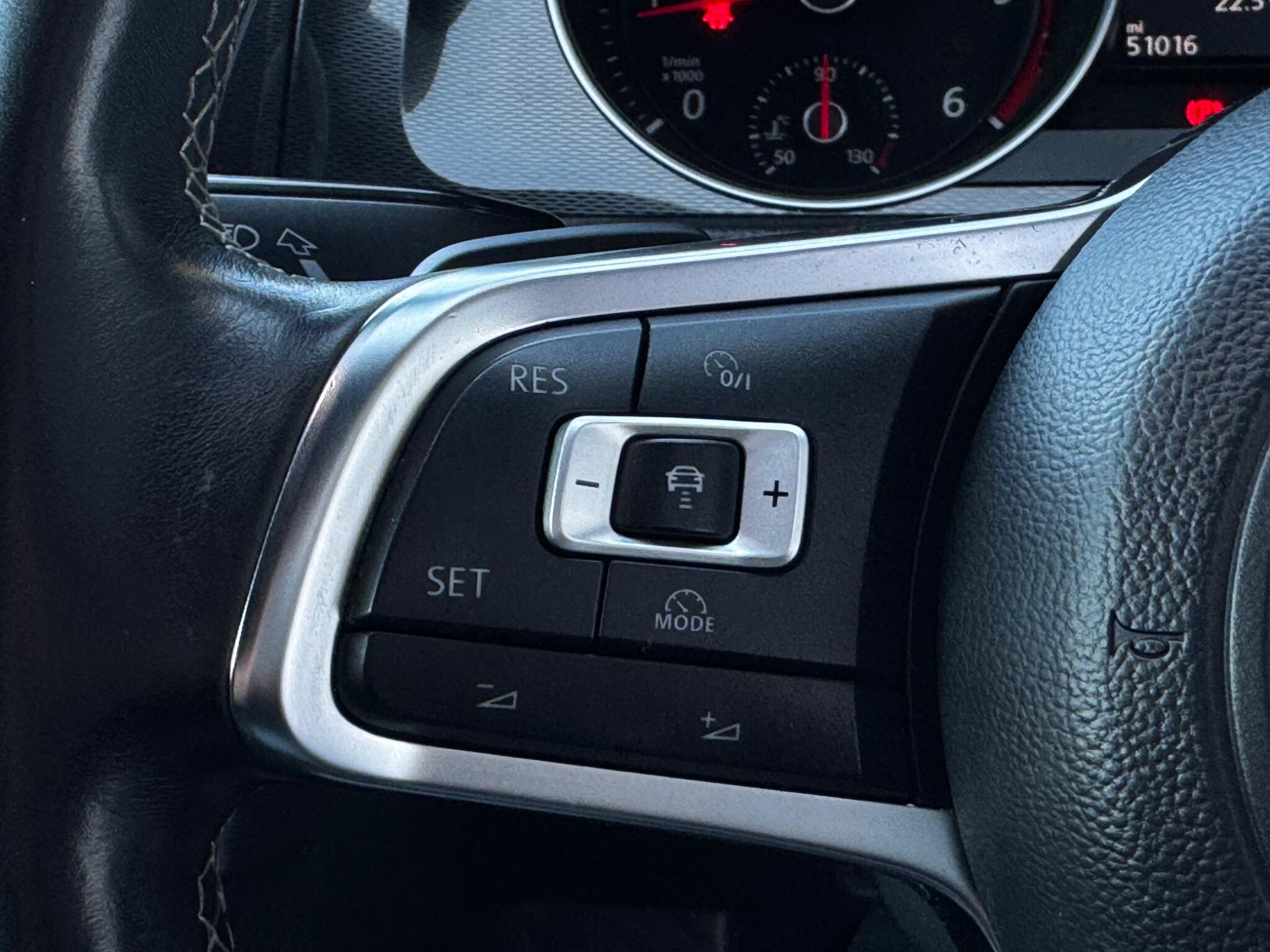 Volkswagen Golf view 29