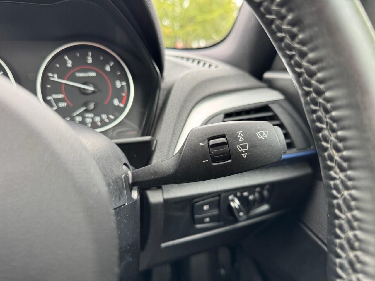 BMW 2 Series view 19