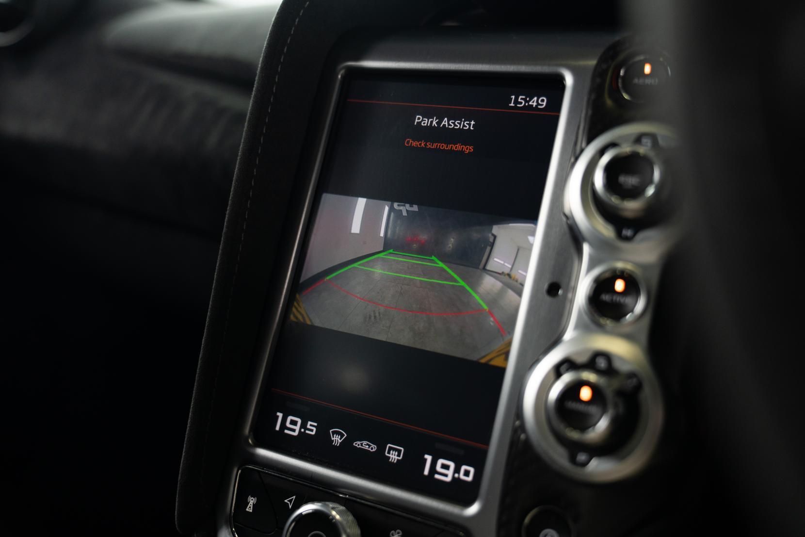 Mclaren 720s view 11