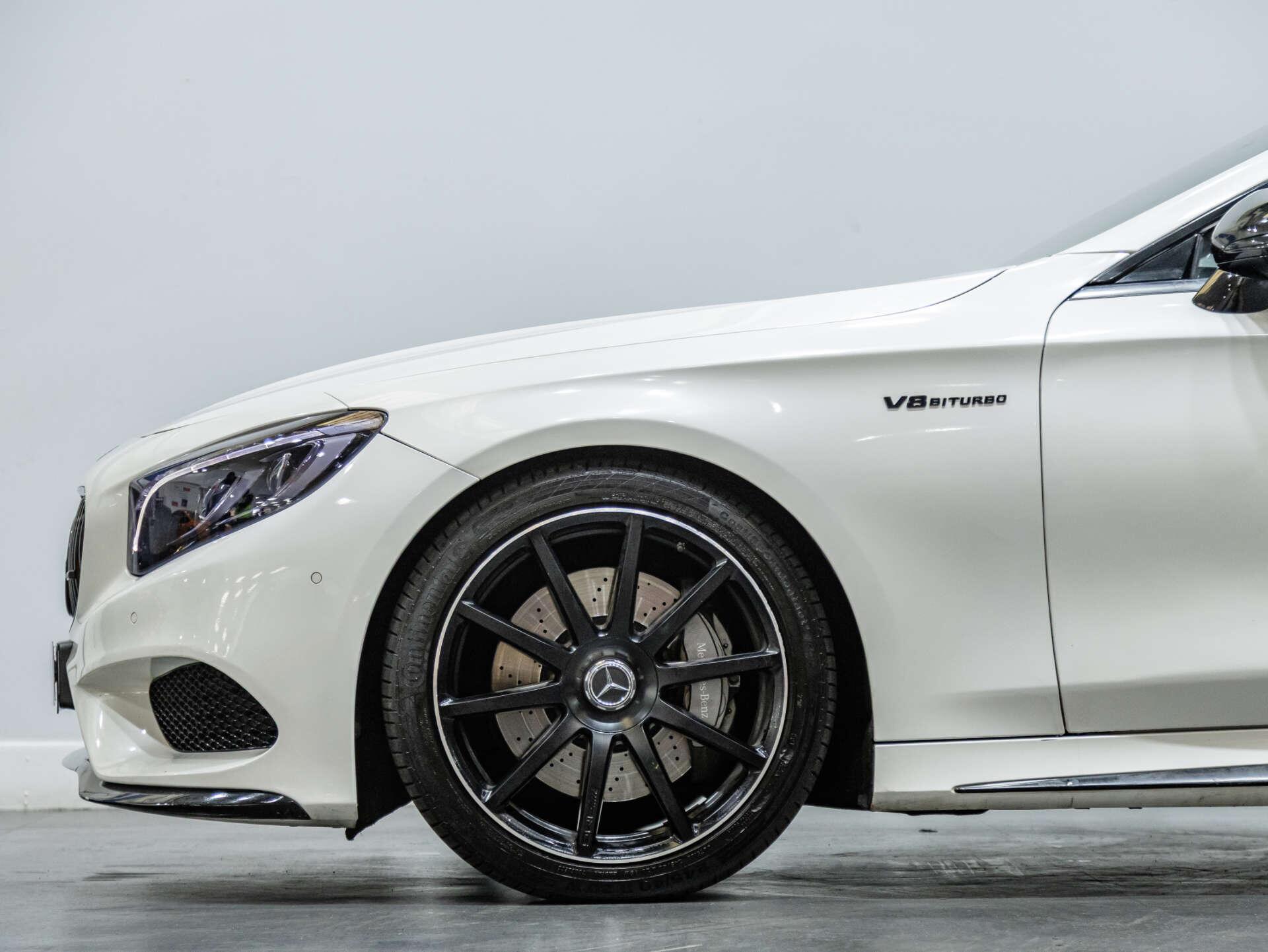 Mercedes-Benz S-Class view 25