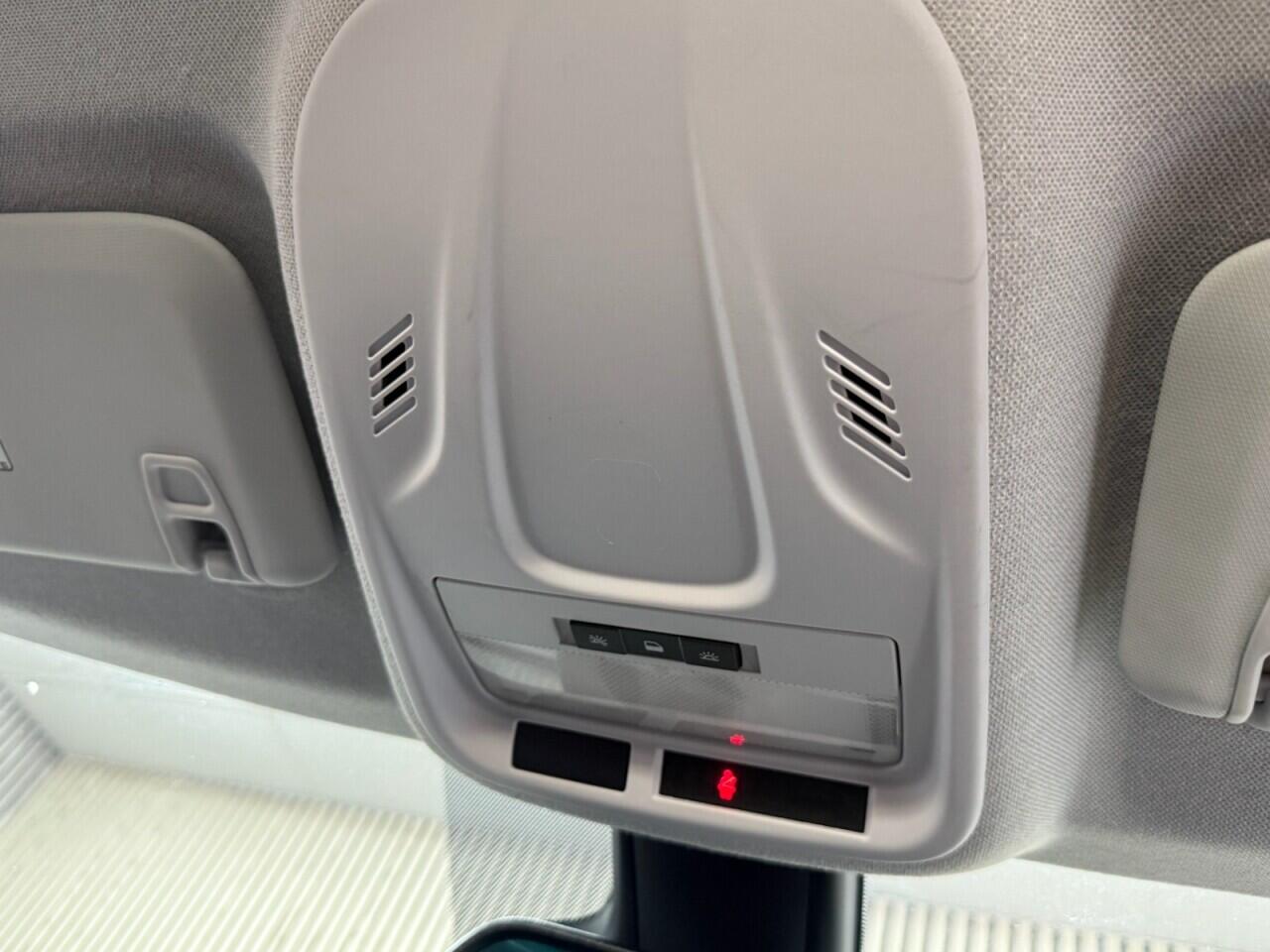 Vauxhall Crossland X view 22