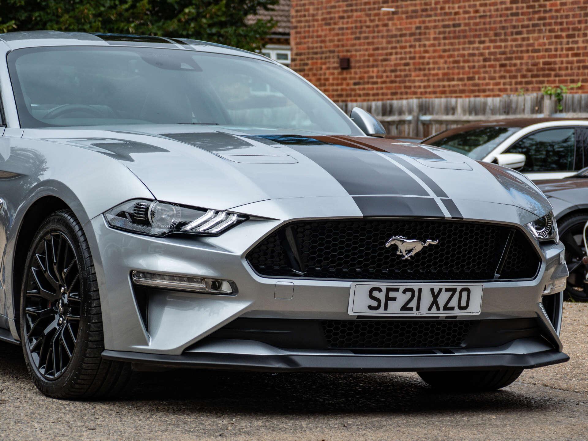 Ford Mustang view 8