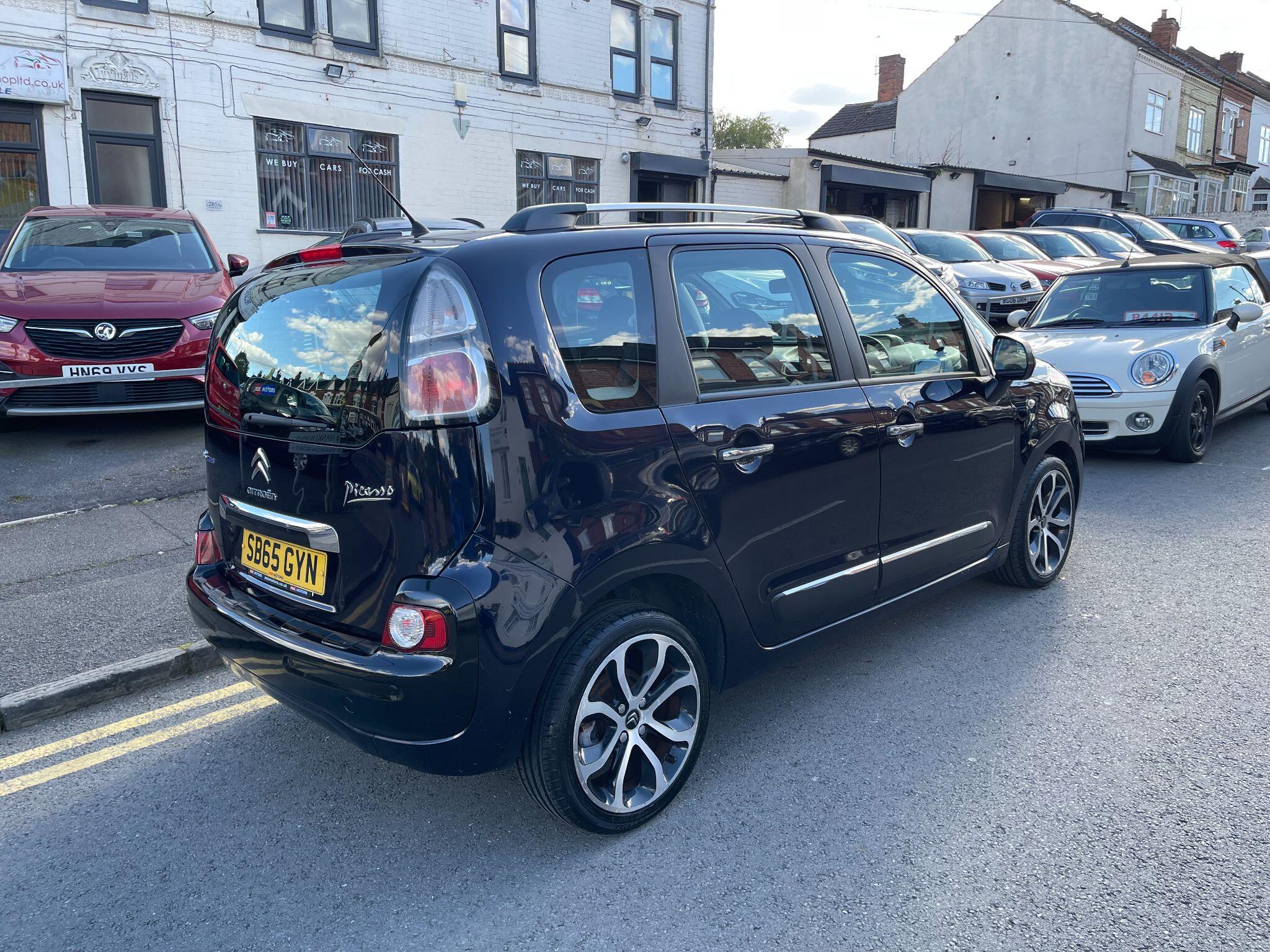 Citroen C3 Picasso view 12