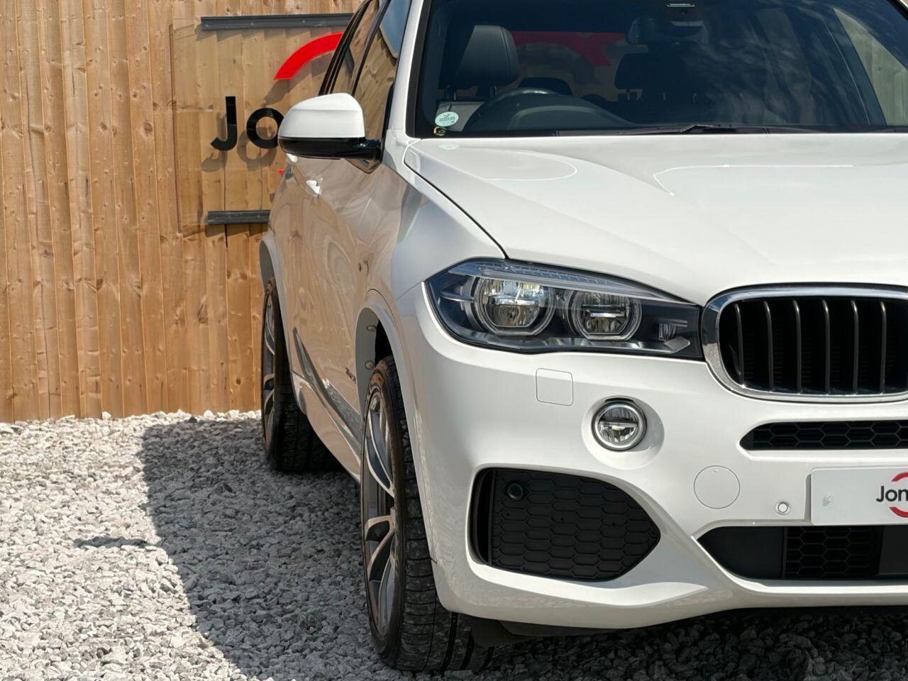 BMW X5 view 6