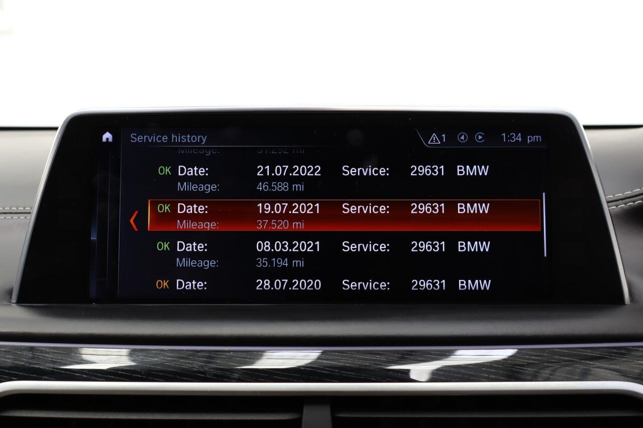BMW 7 Series view 50