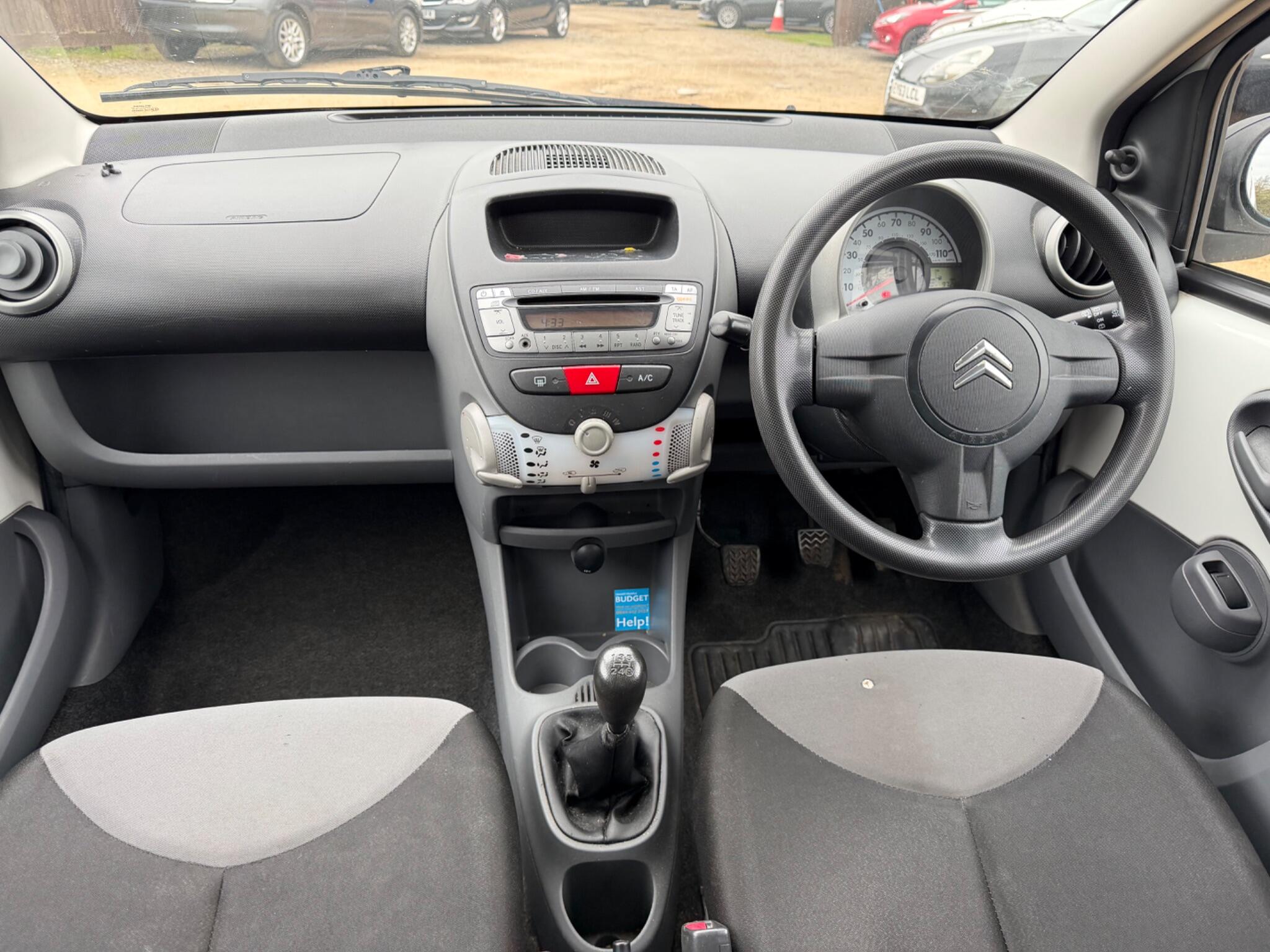 2011 Citroen C1 1.0i VTR Euro 5 5dr image 18