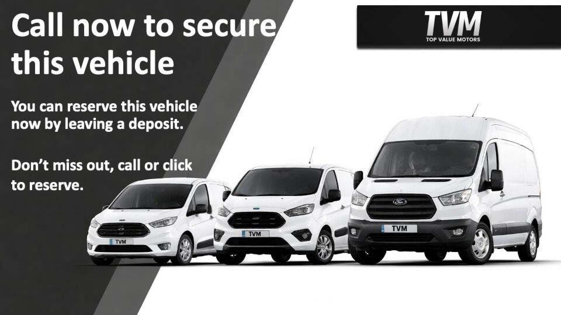 Ford Fiesta Van view 24