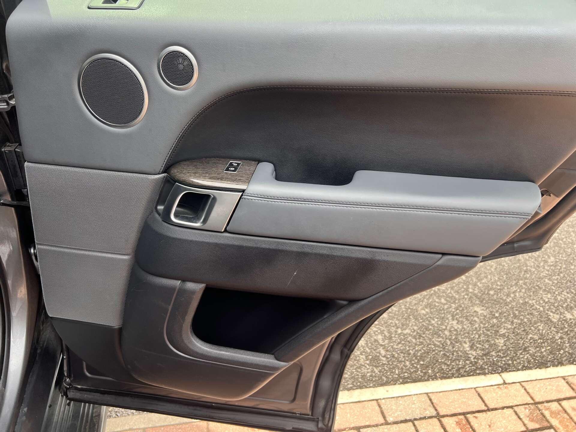 Land Rover Range Rover Sport view 47
