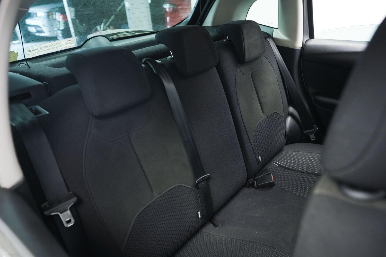 Citroen C3 view 11