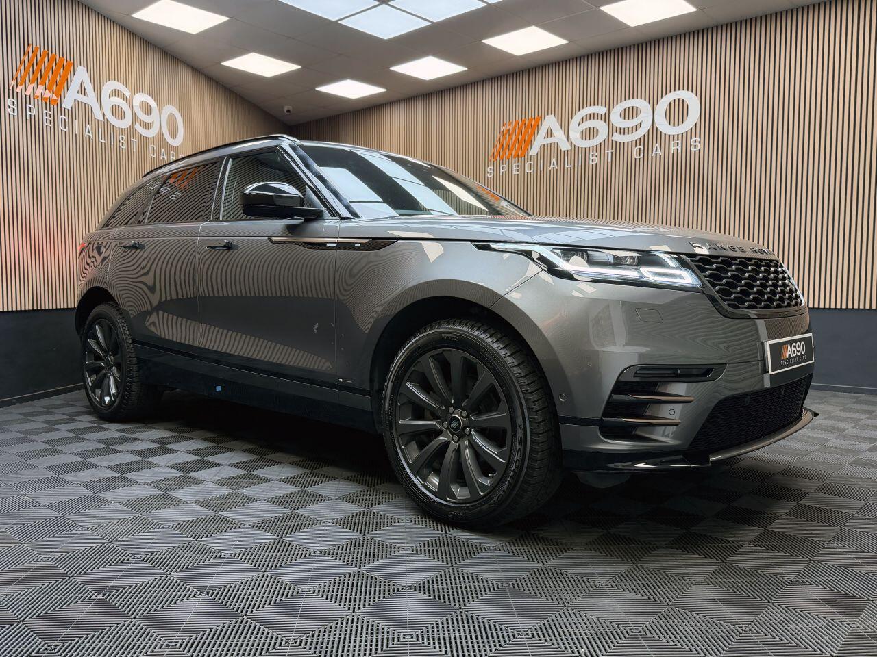 Land Rover Range Rover Velar view 9