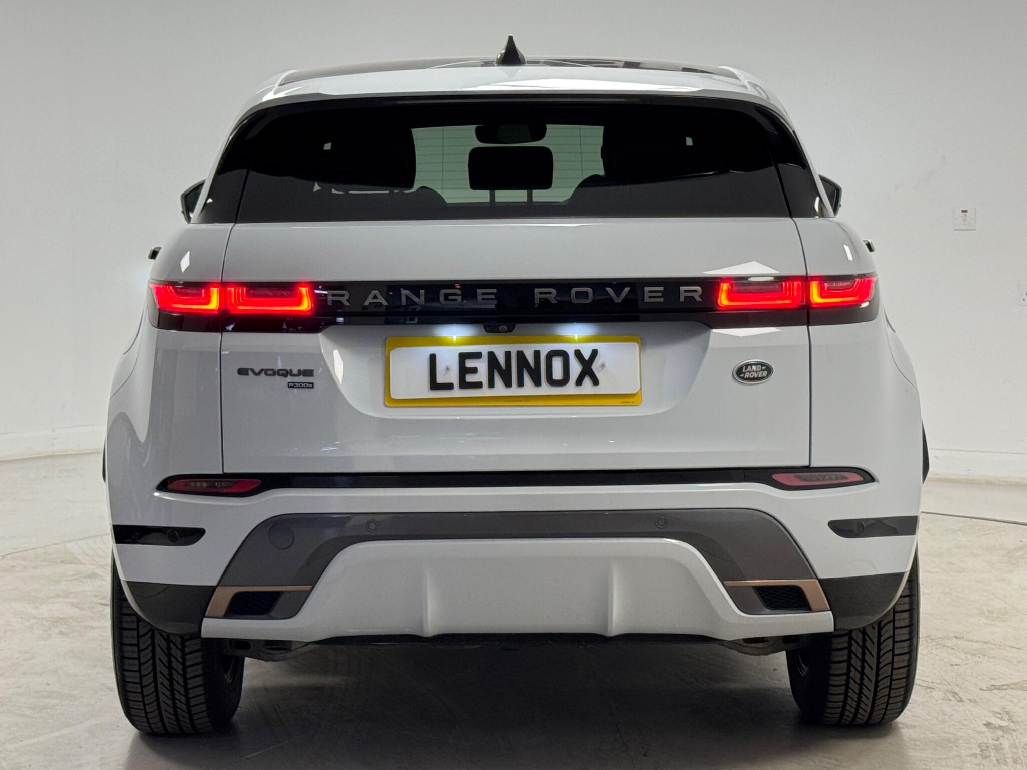 Land Rover Range Rover Evoque view 5