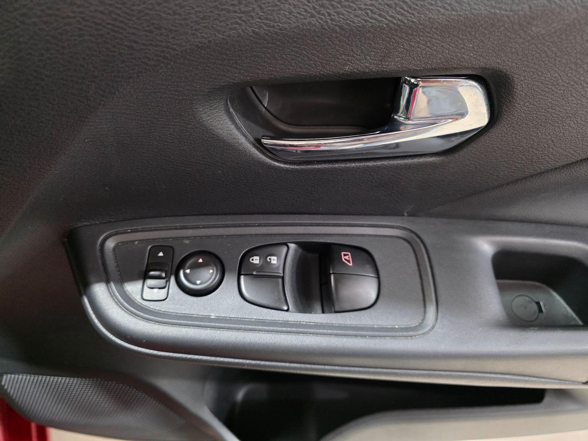 Nissan Micra view 11