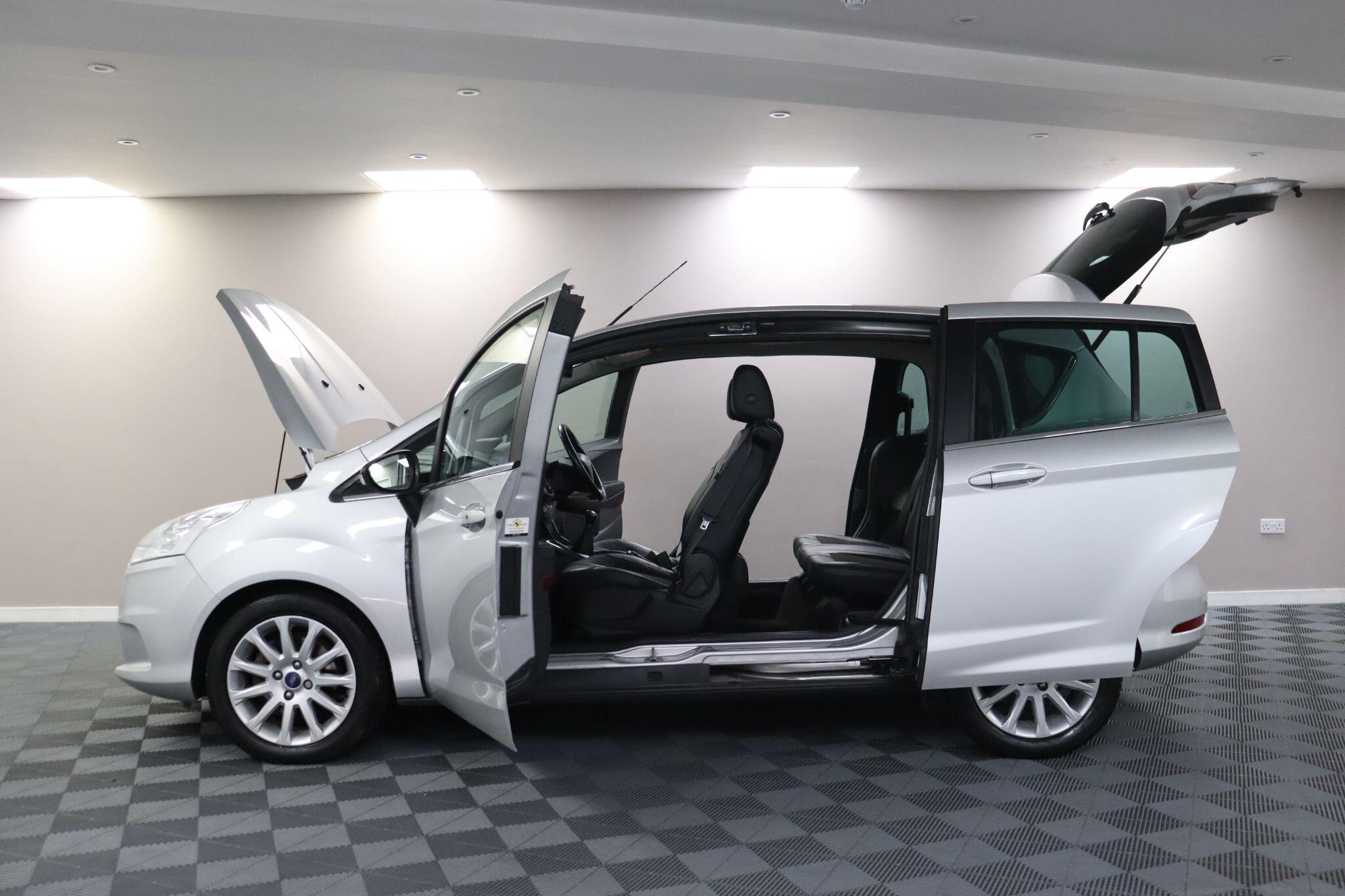Ford B-Max view 19