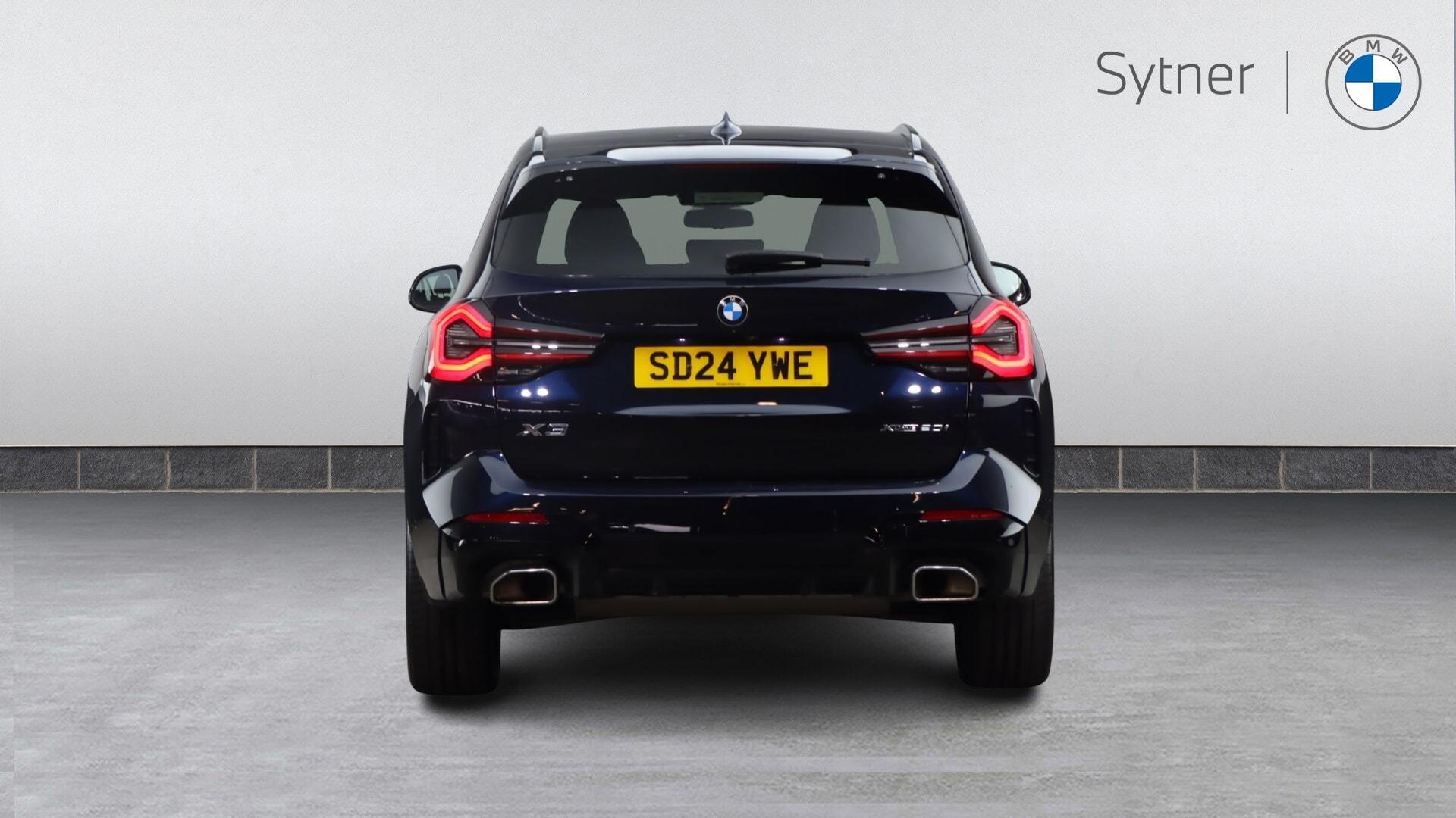 BMW X3 view 15