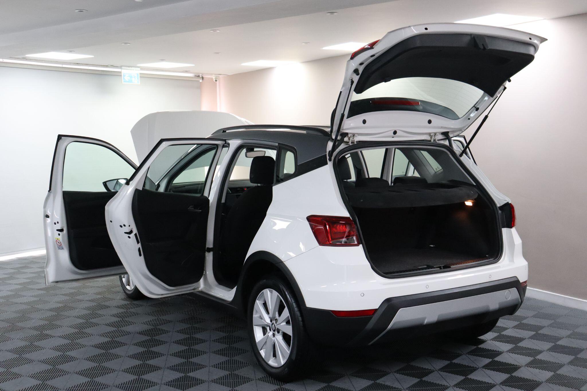 Seat Arona view 21