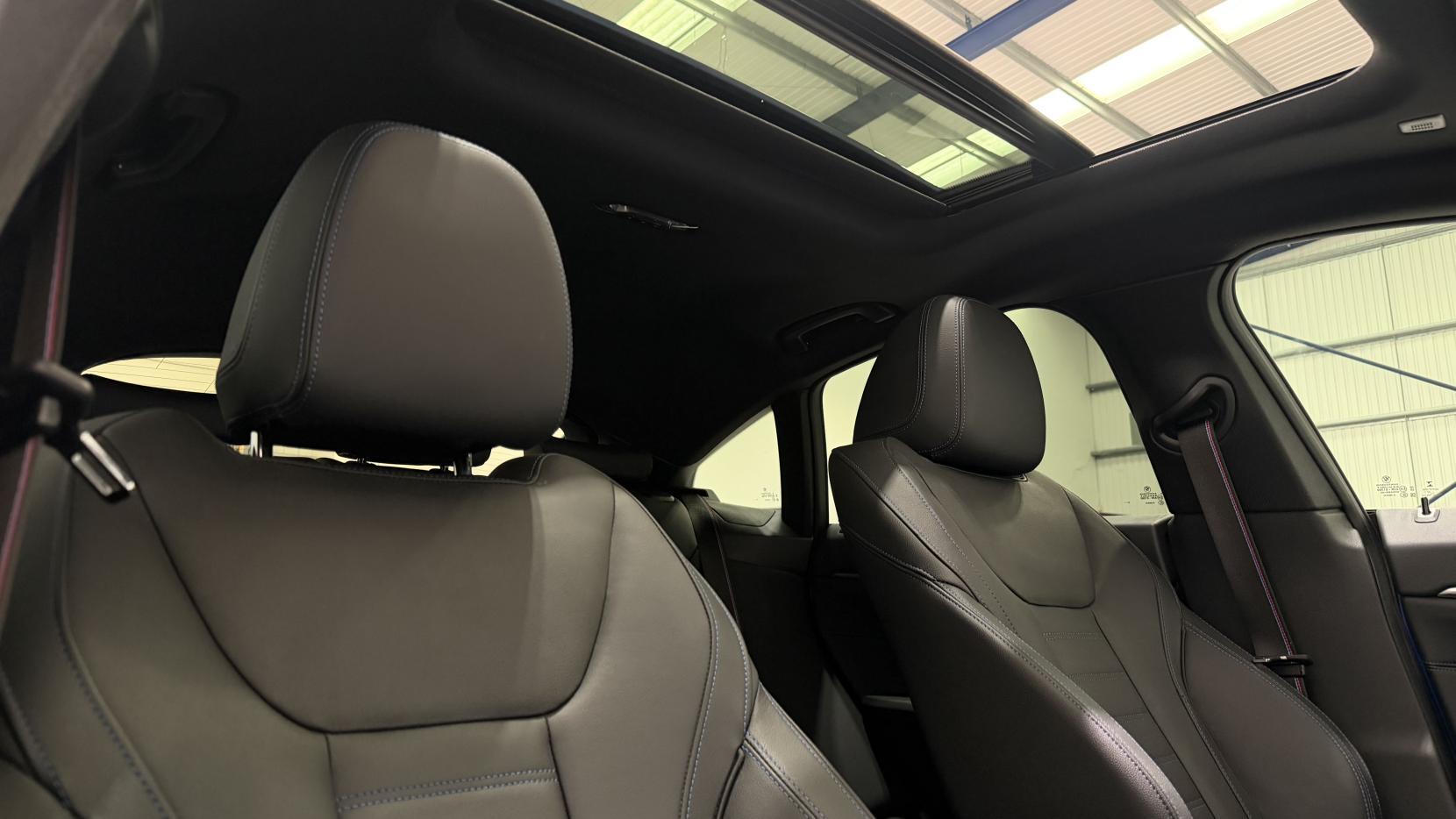 BMW i4 view 15