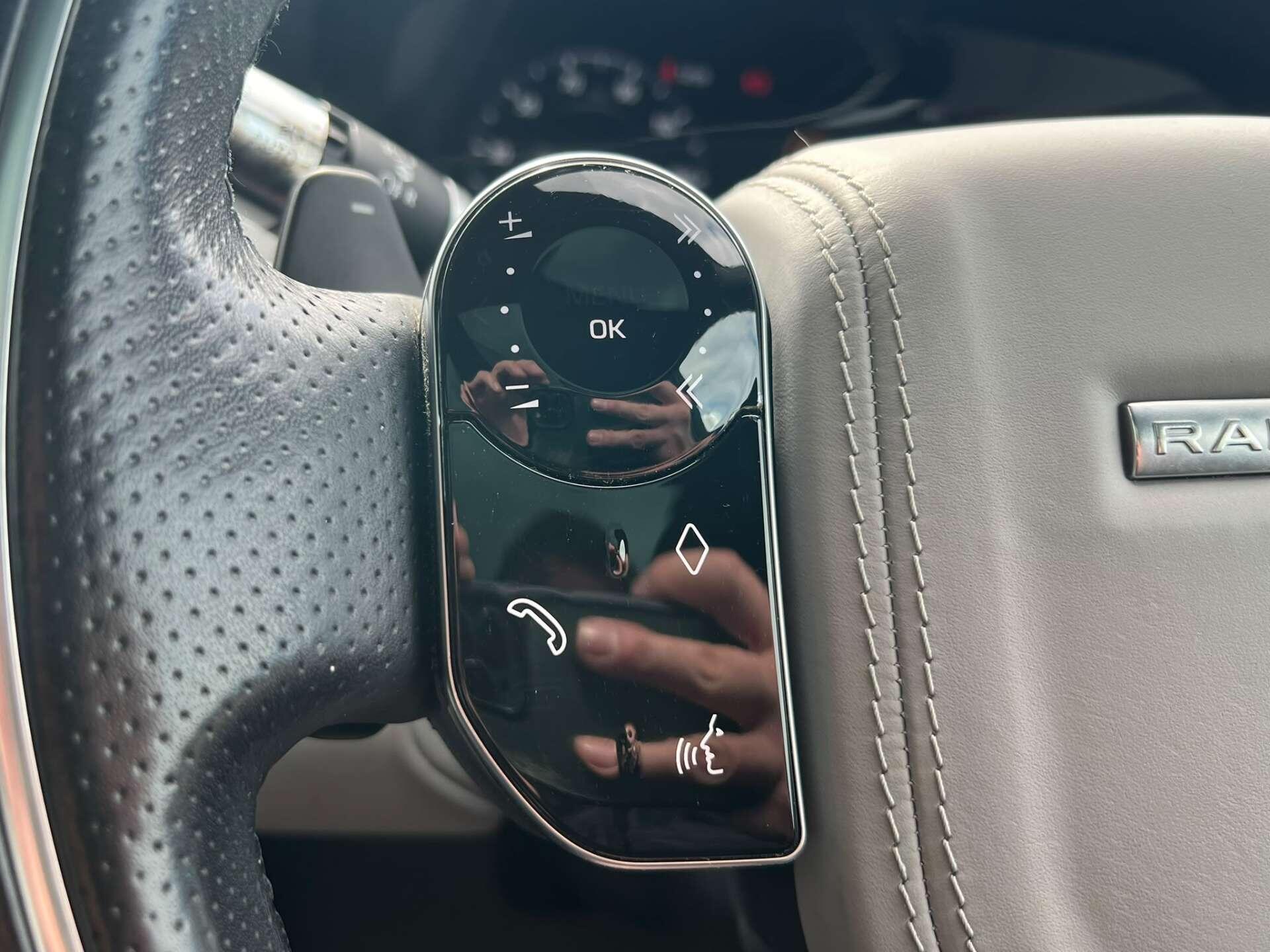 Land Rover Range Rover Evoque view 34