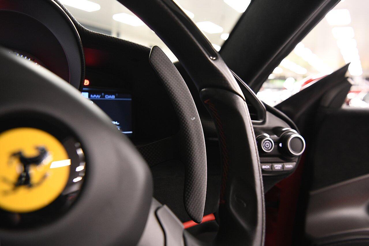 Ferrari 488 view 27