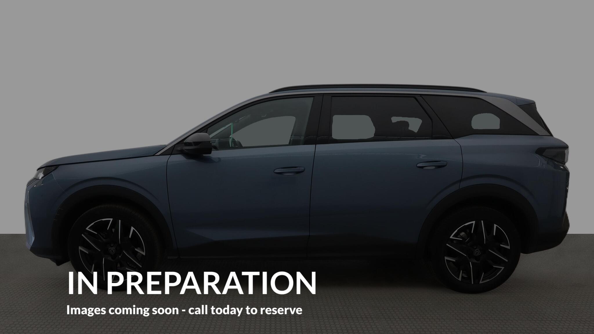 Peugeot 5008 view 6