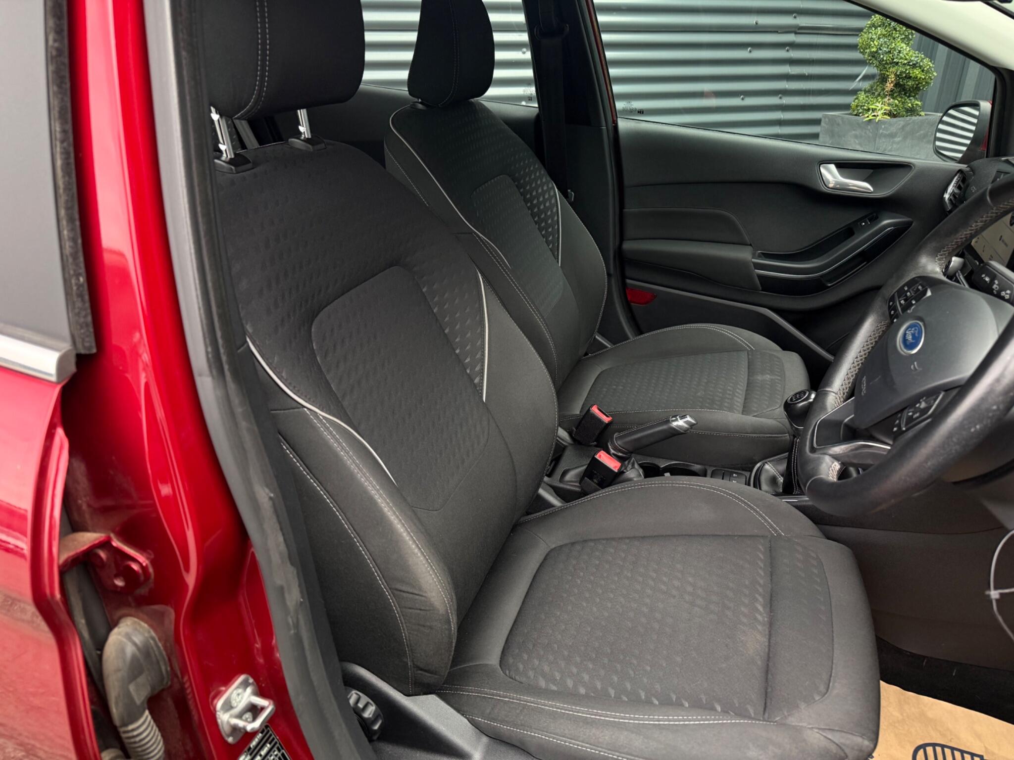 Ford Fiesta view 10