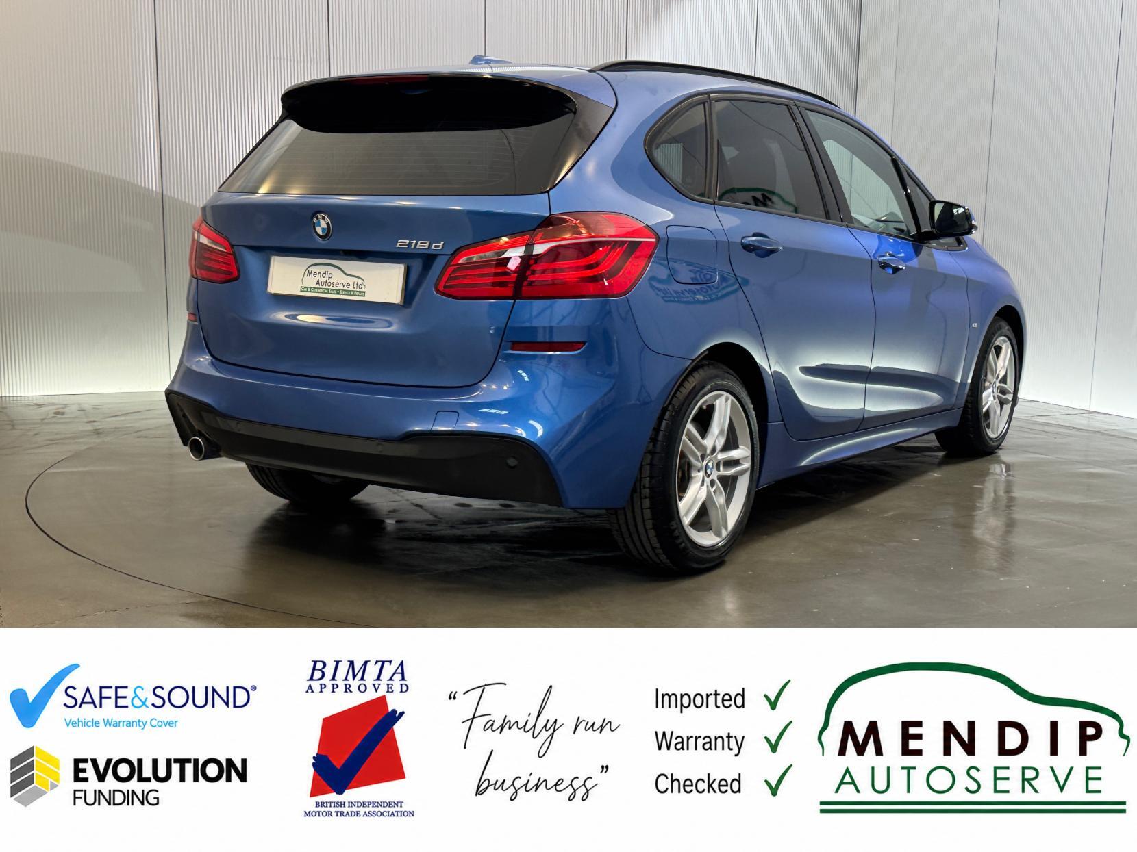 BMW 2 Series view 29
