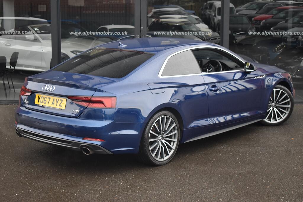 Audi A5 view 7