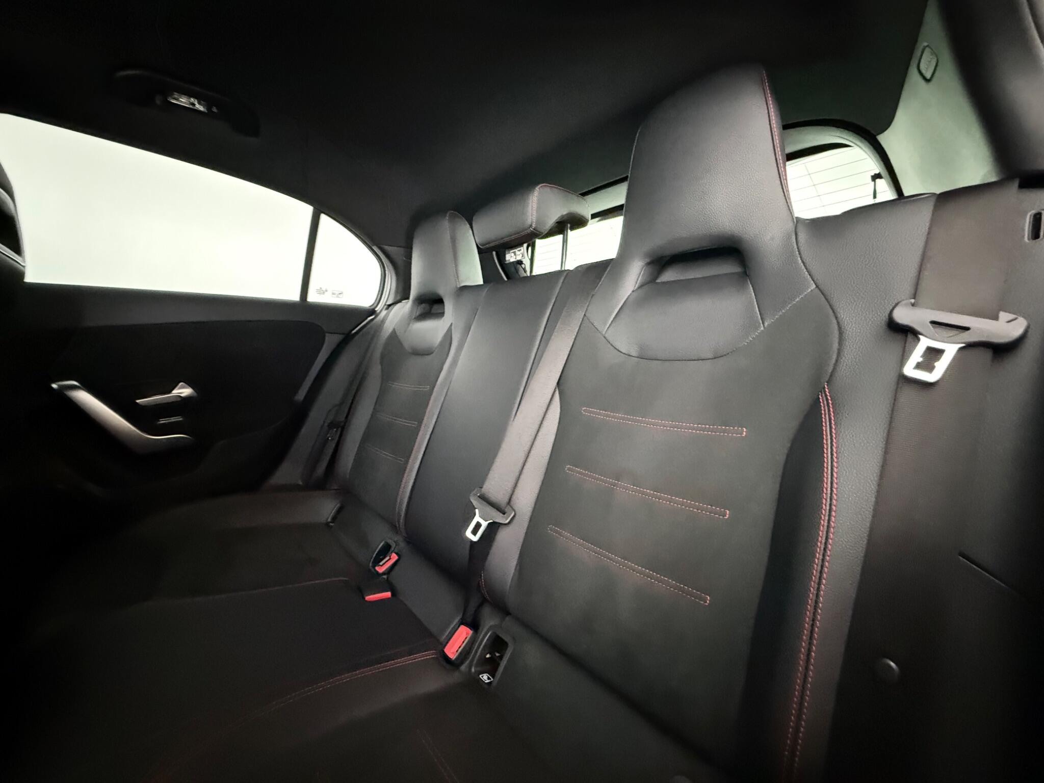Mercedes-Benz A-Class view 34