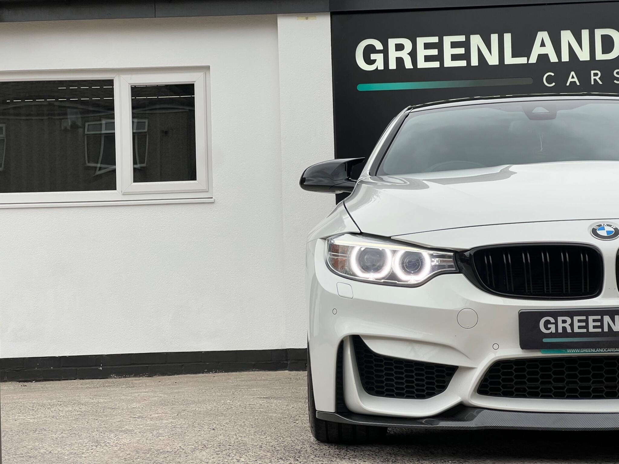 BMW M4 view 26