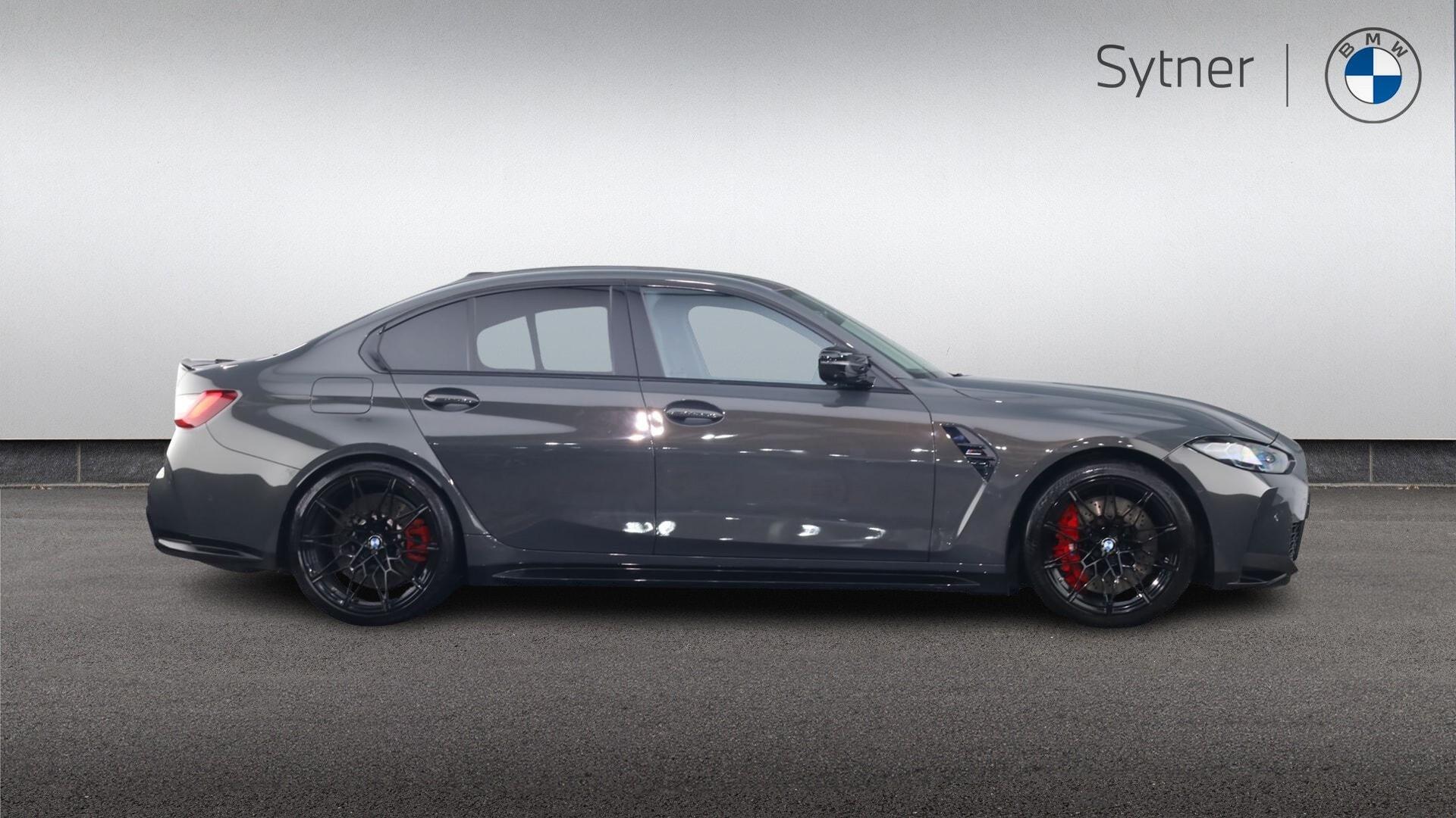BMW M3 view 3
