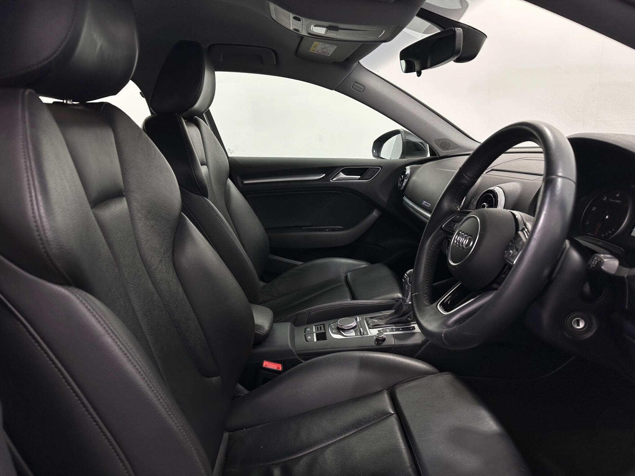 Audi A3 view 32