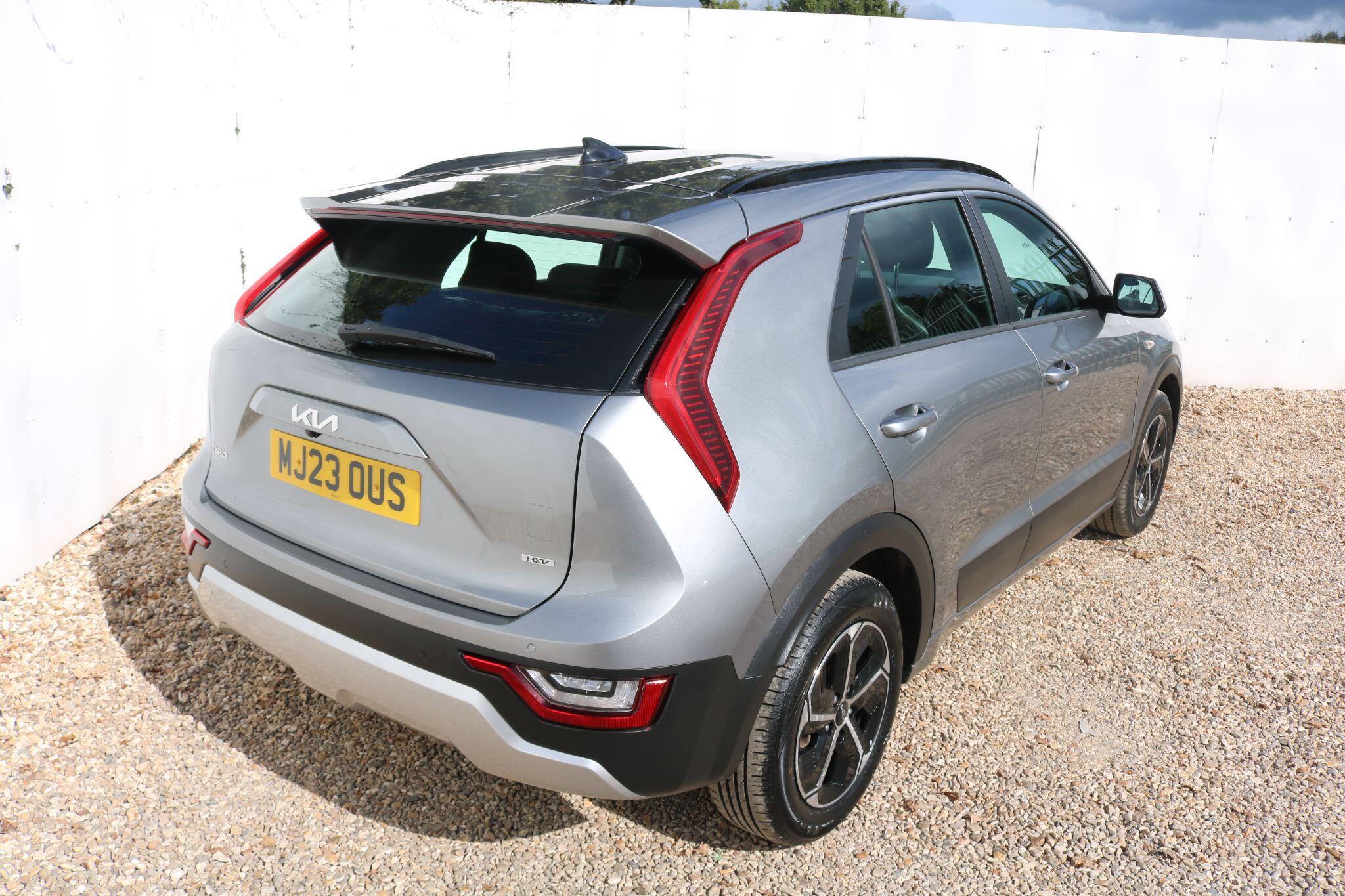Kia Niro view 6