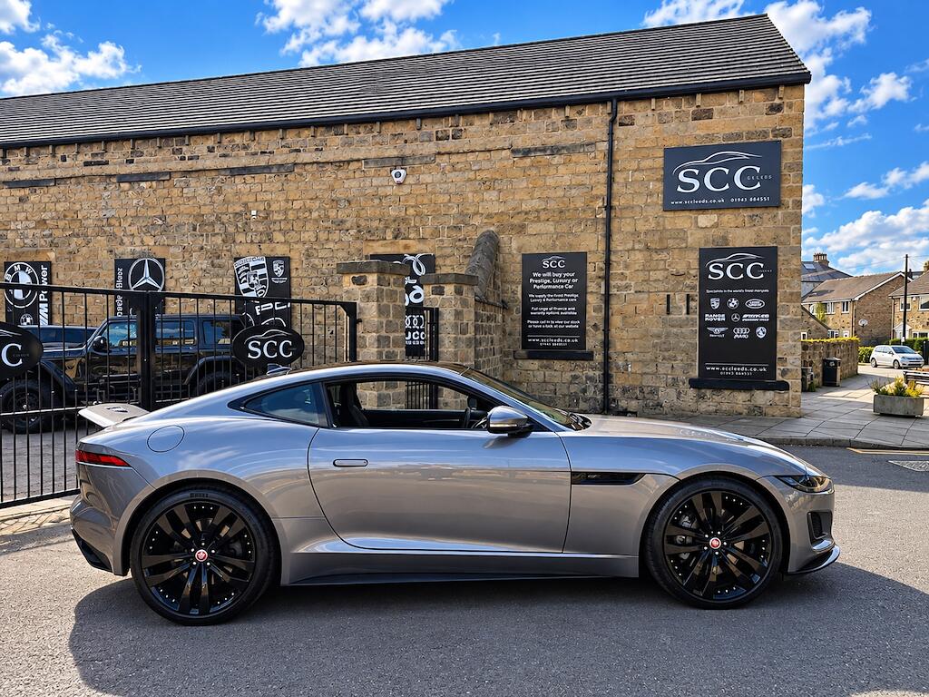 Jaguar F-Type view 14