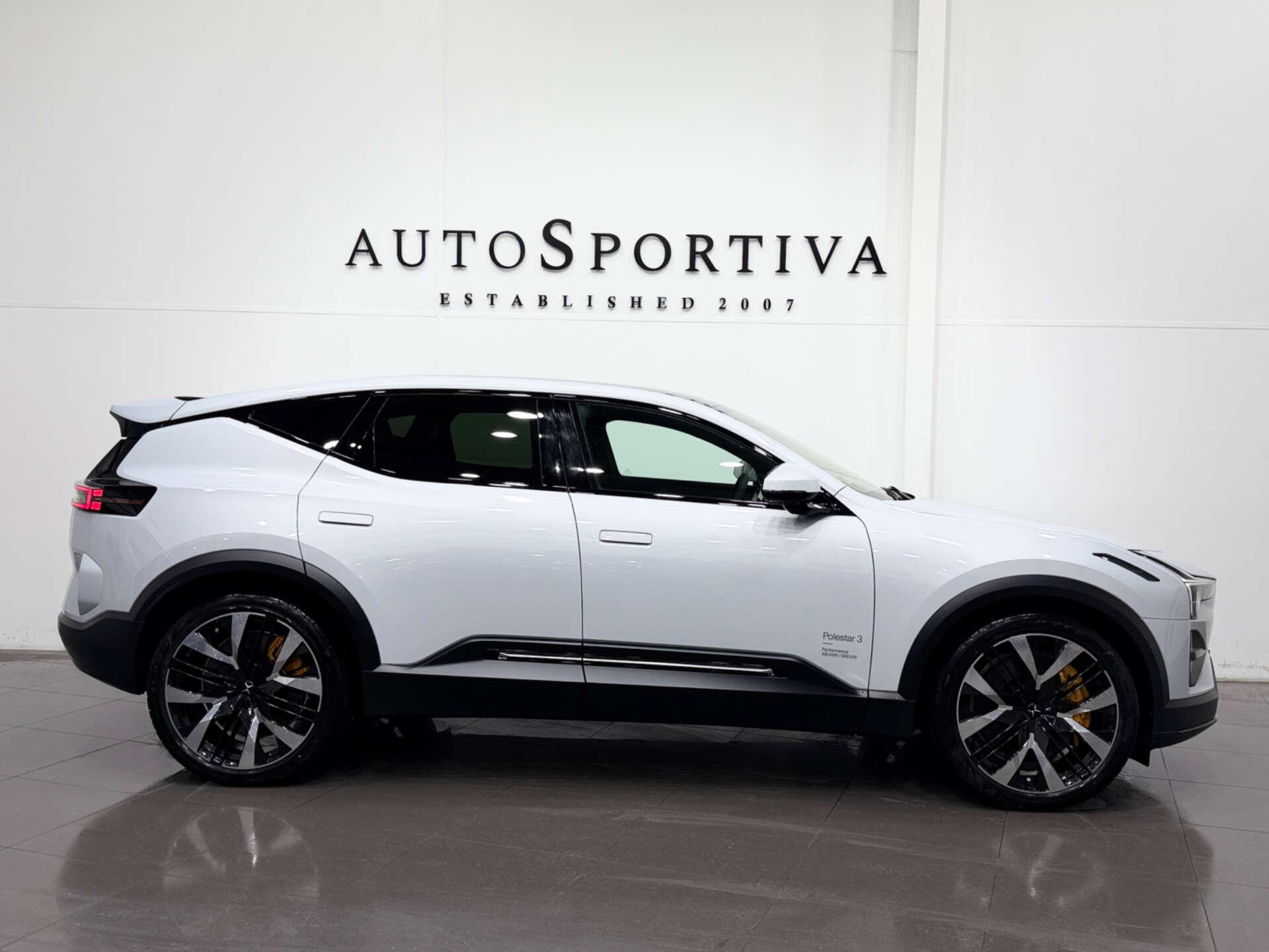 Polestar 3 view 3
