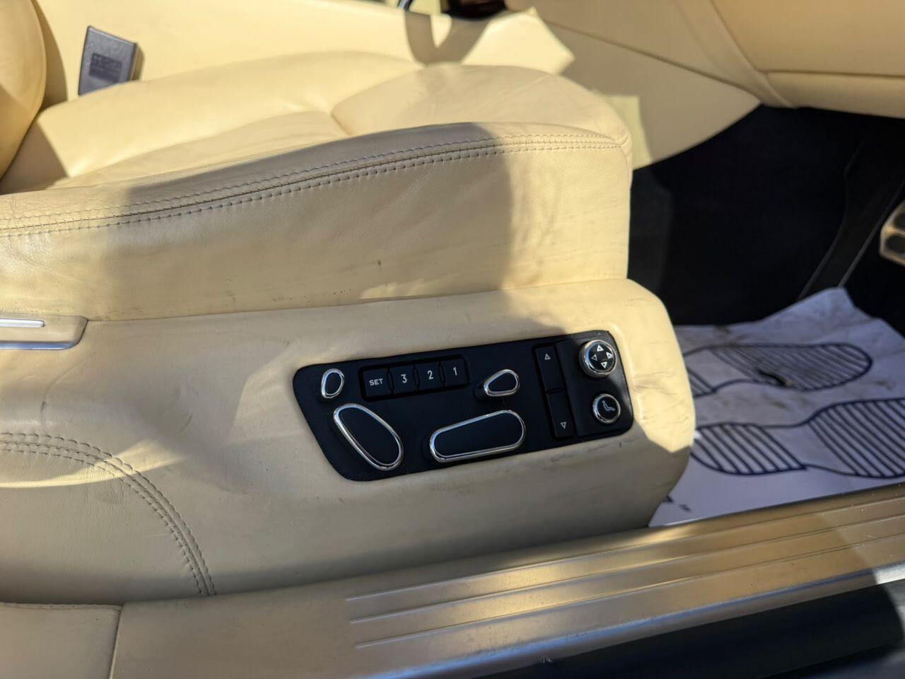 Bentley Continental view 35